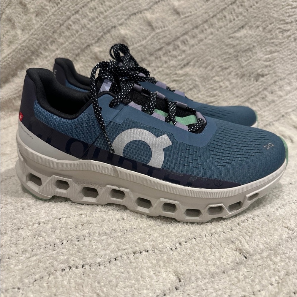 On Cloudmonster Running Shoe - image 2